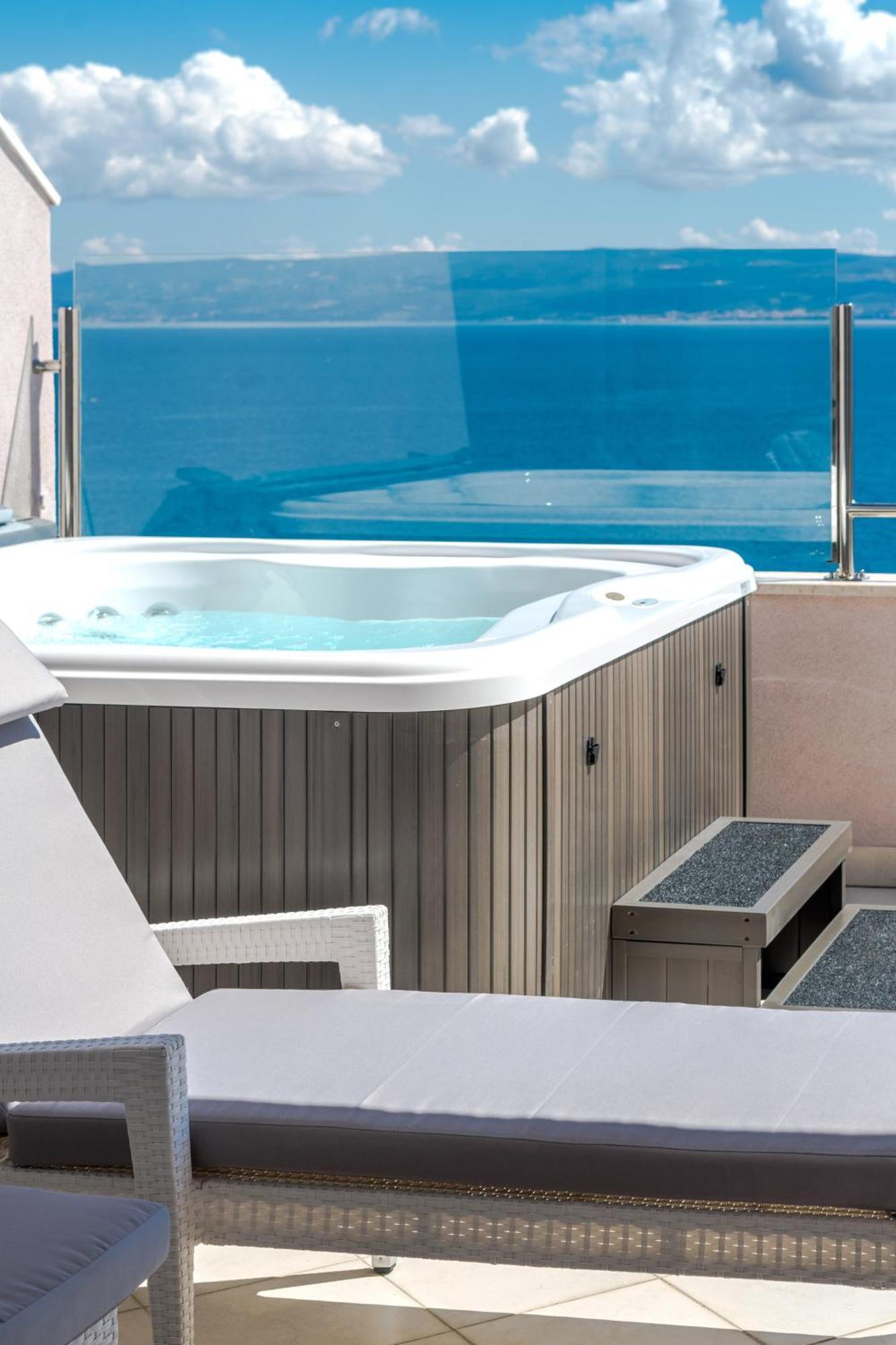 Apartmán Penthouse With Terrace And Hot Tub - Ivan Split